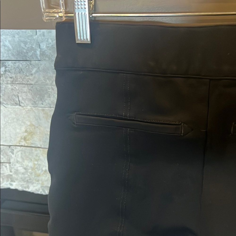SPANX Black Ankle Cropped Pants with Elastic Waistband size Small Petite - Picture 8 of 14